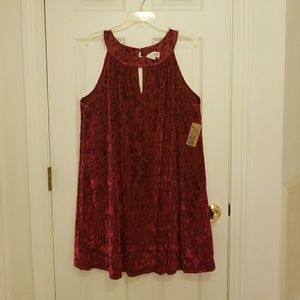 Knee Legnth Sleevless "Velvety" Floral Print Dress